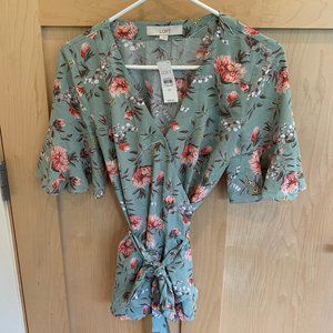 Loft Wrap Floral Green Top XS + Tags